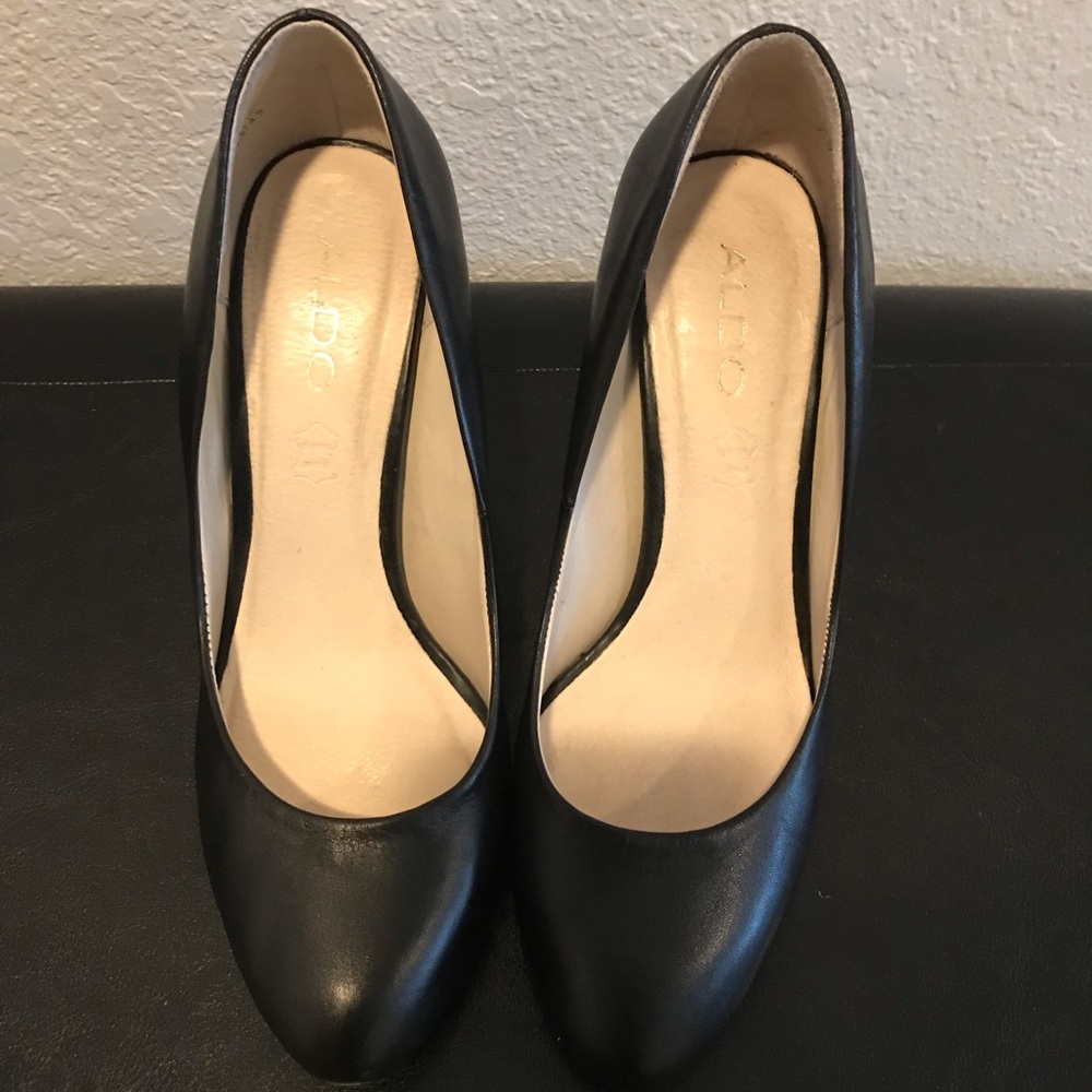 ALDO high heel shoe